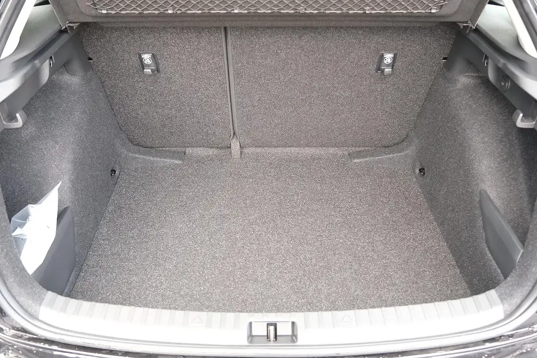 Skoda Scala - Thumbnail 8