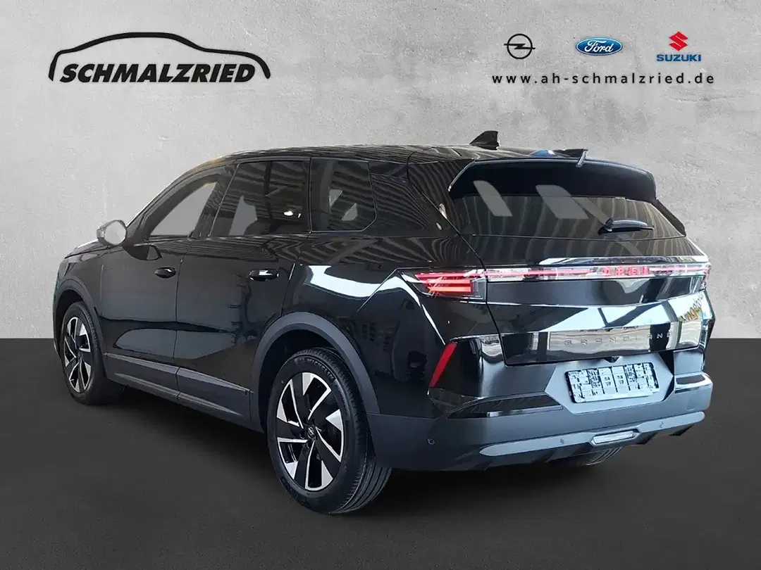 Opel Grandland - Thumbnail 3