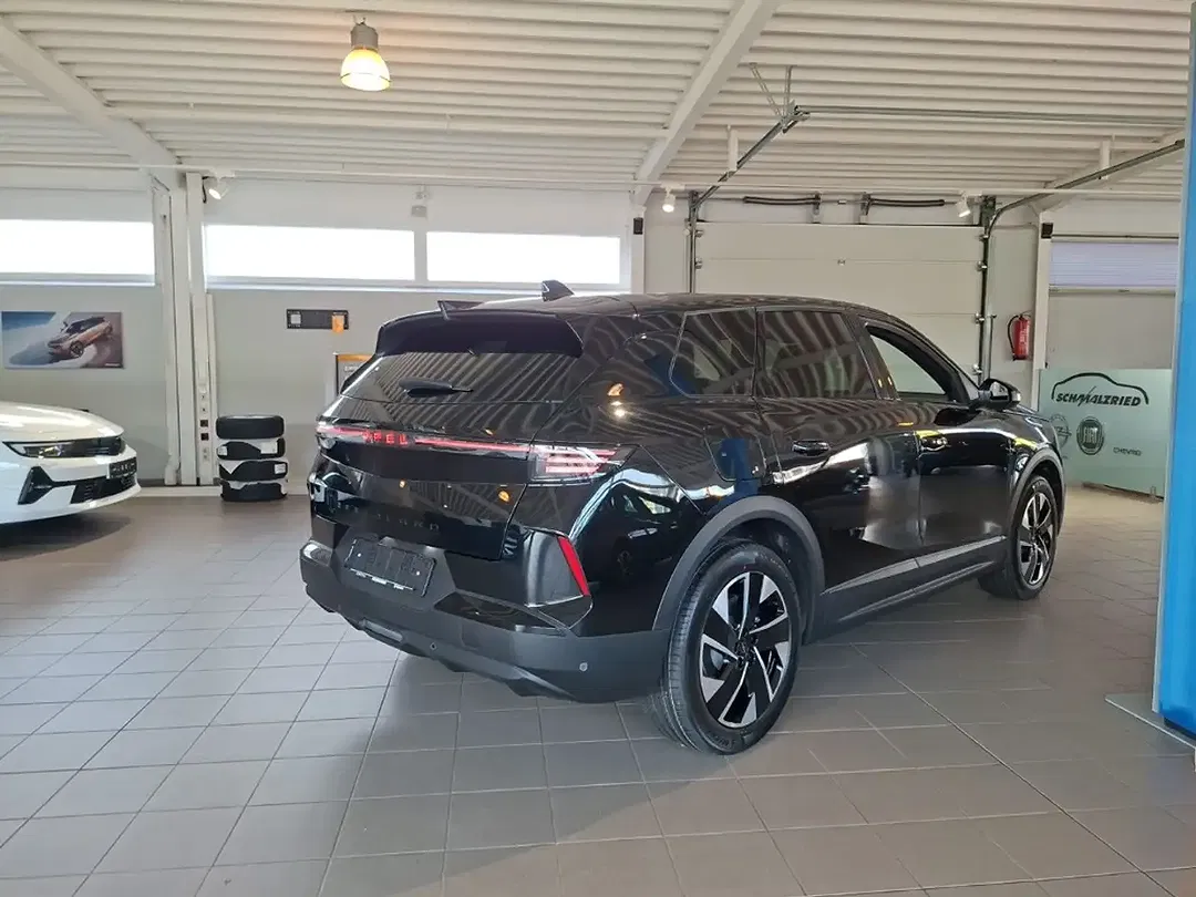 Opel Grandland - Thumbnail 5