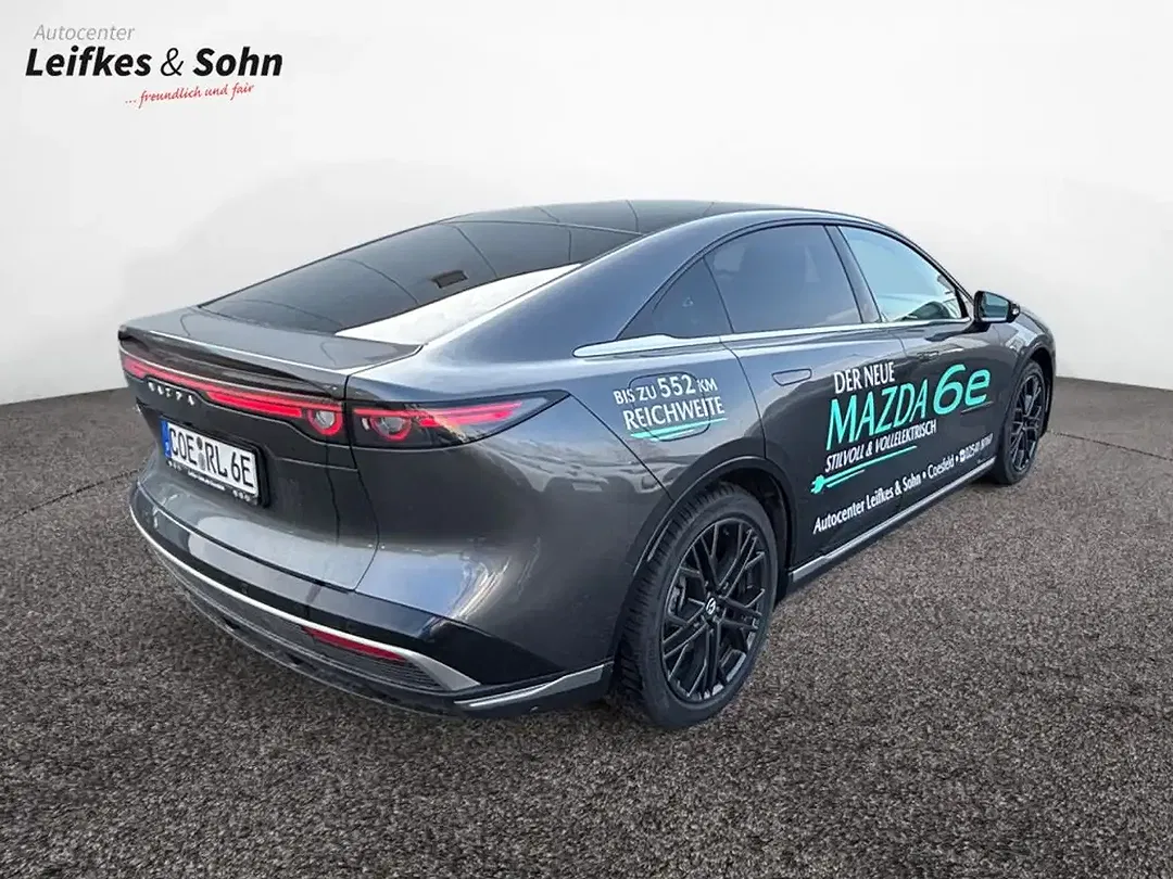 Mazda 6e - Thumbnail 3