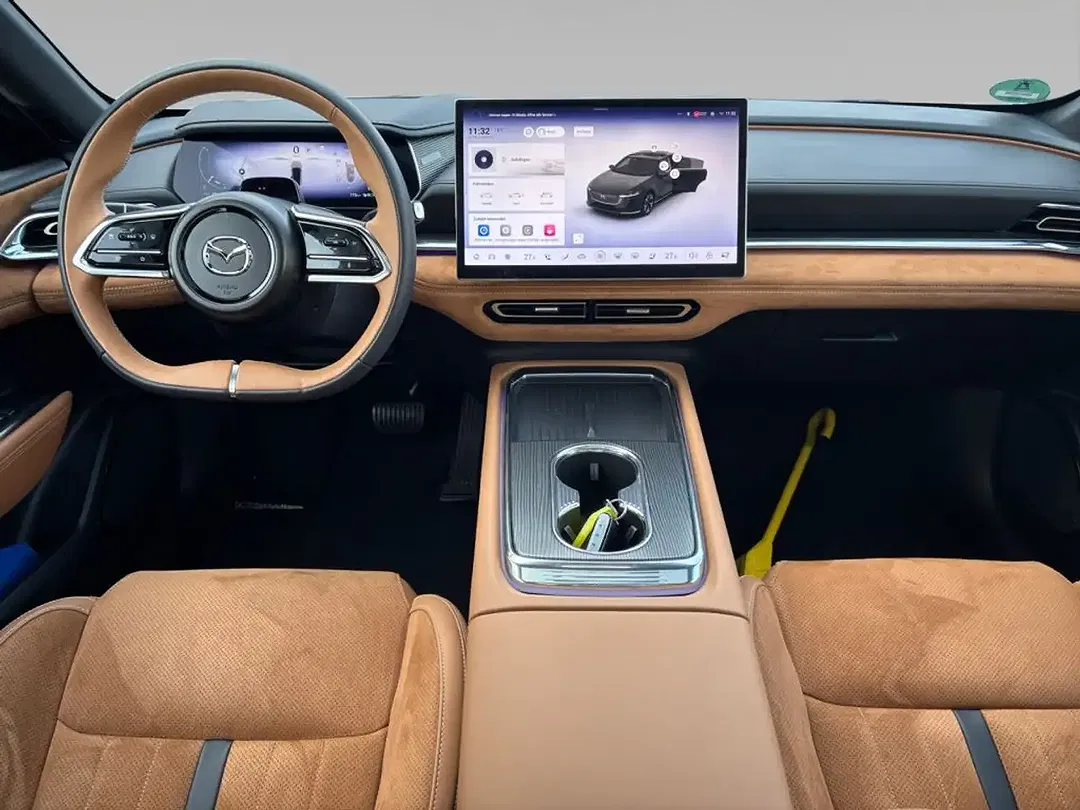 Mazda 6e - Thumbnail 6