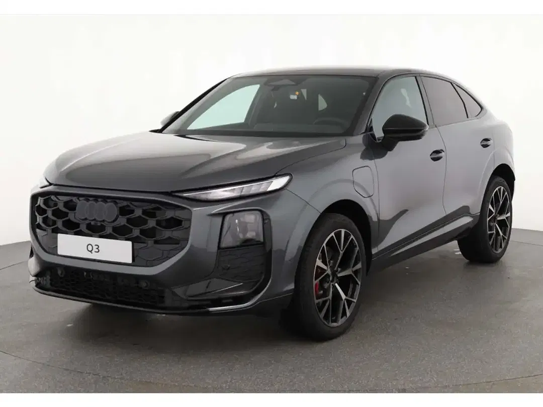 Audi Q3 - Thumbnail 1