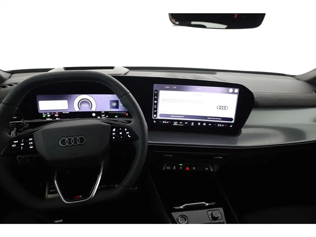 Audi Q3 - Thumbnail 8