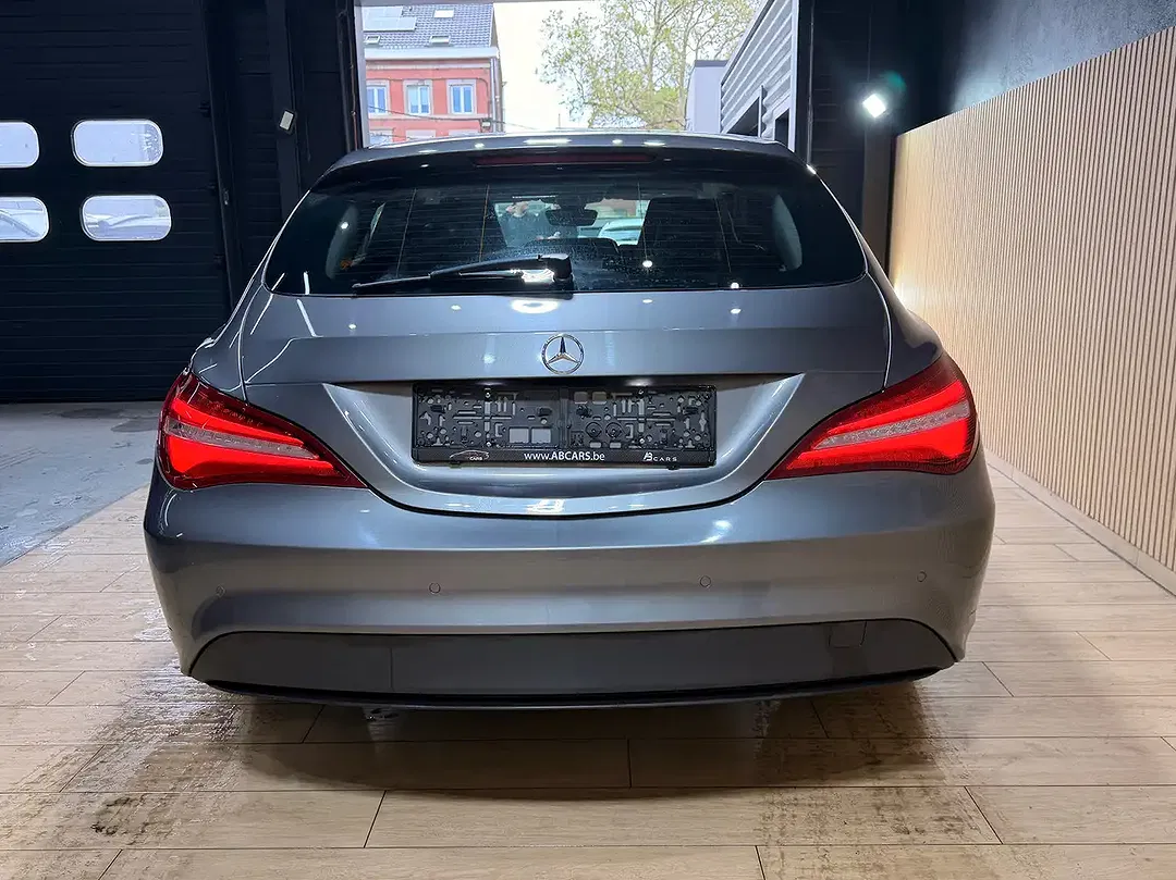 Mercedes-Benz CLA 180 - Thumbnail 10