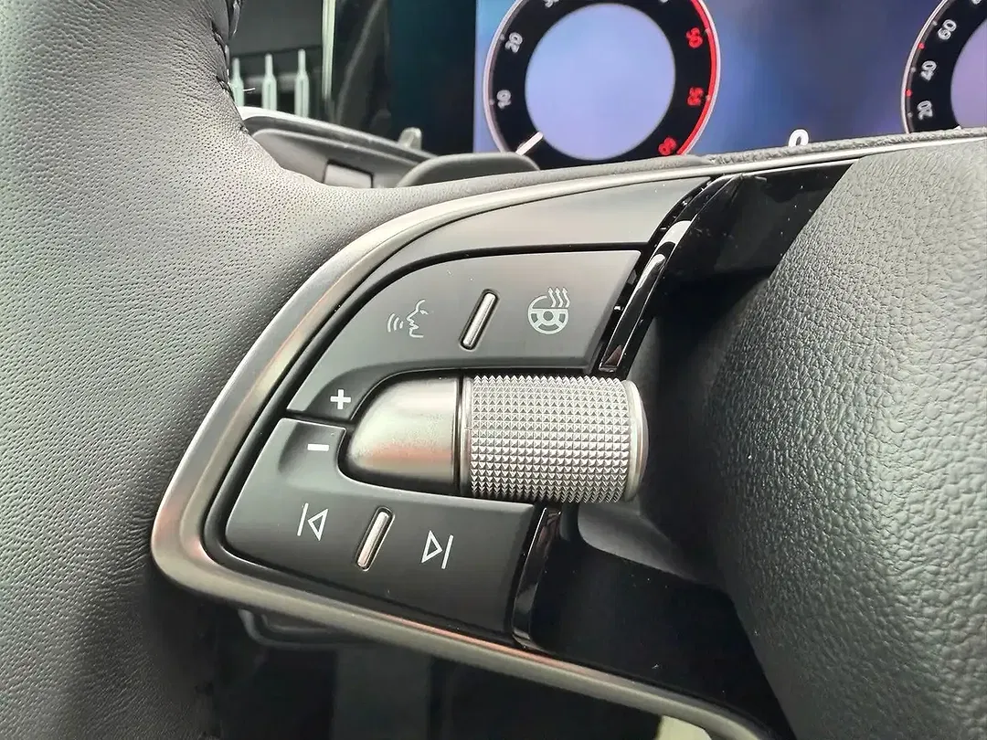 Skoda Superb - Thumbnail 17