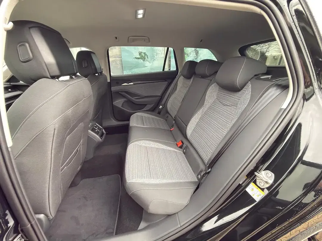 Skoda Superb - Thumbnail 22