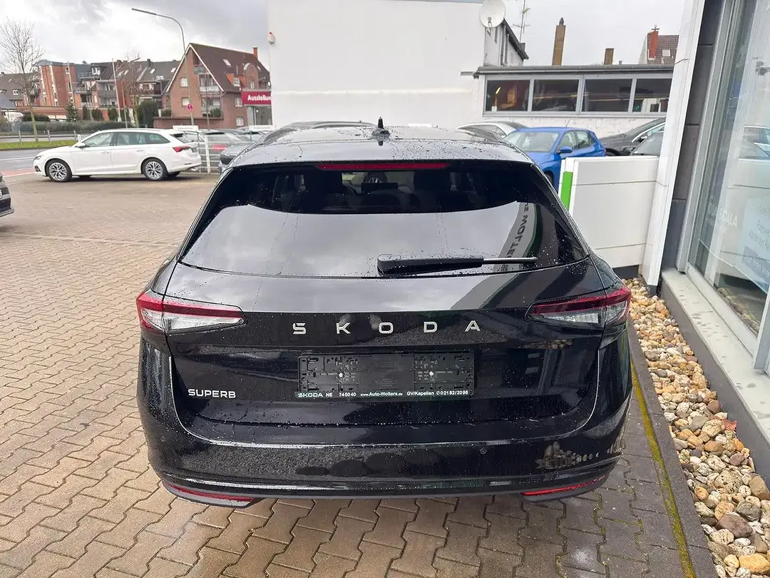 Skoda Superb - Thumbnail 5