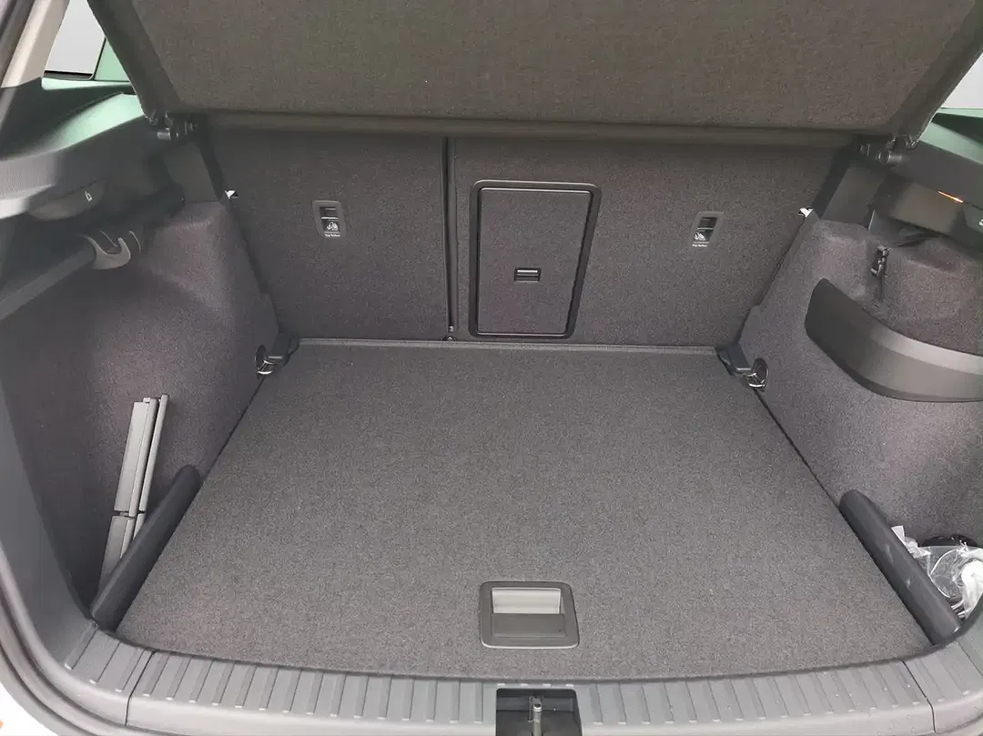 Skoda Karoq - Thumbnail 12
