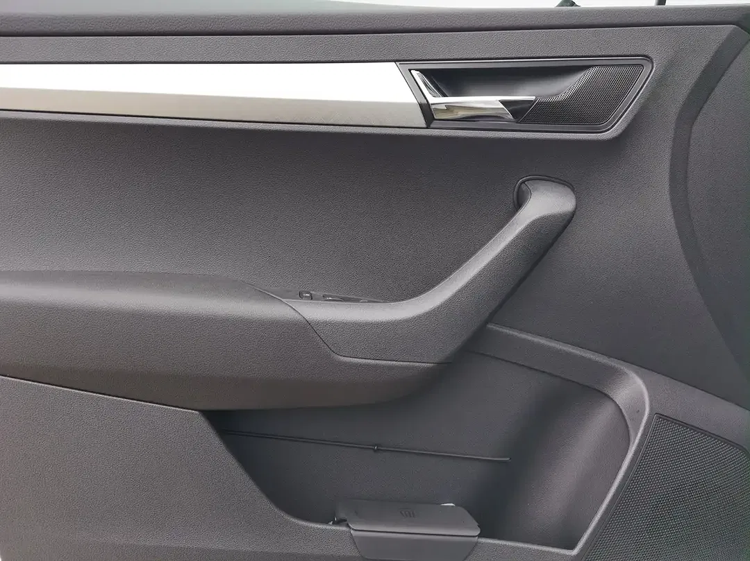 Skoda Karoq - Thumbnail 6