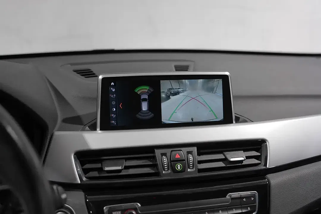 BMW X1 - Thumbnail 7