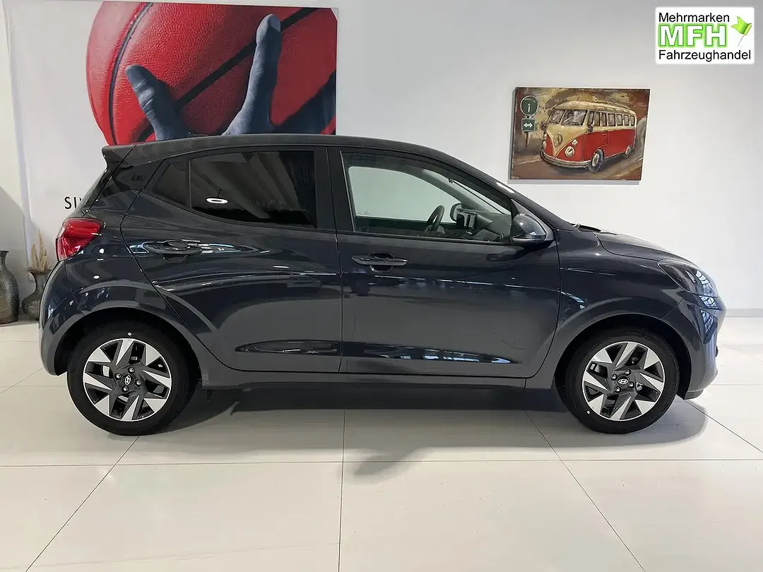 Hyundai i10 - Thumbnail 4