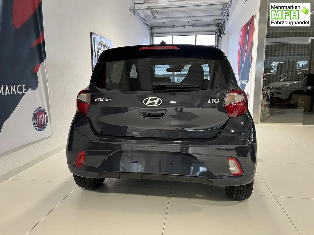 Hyundai i10 - Thumbnail 6