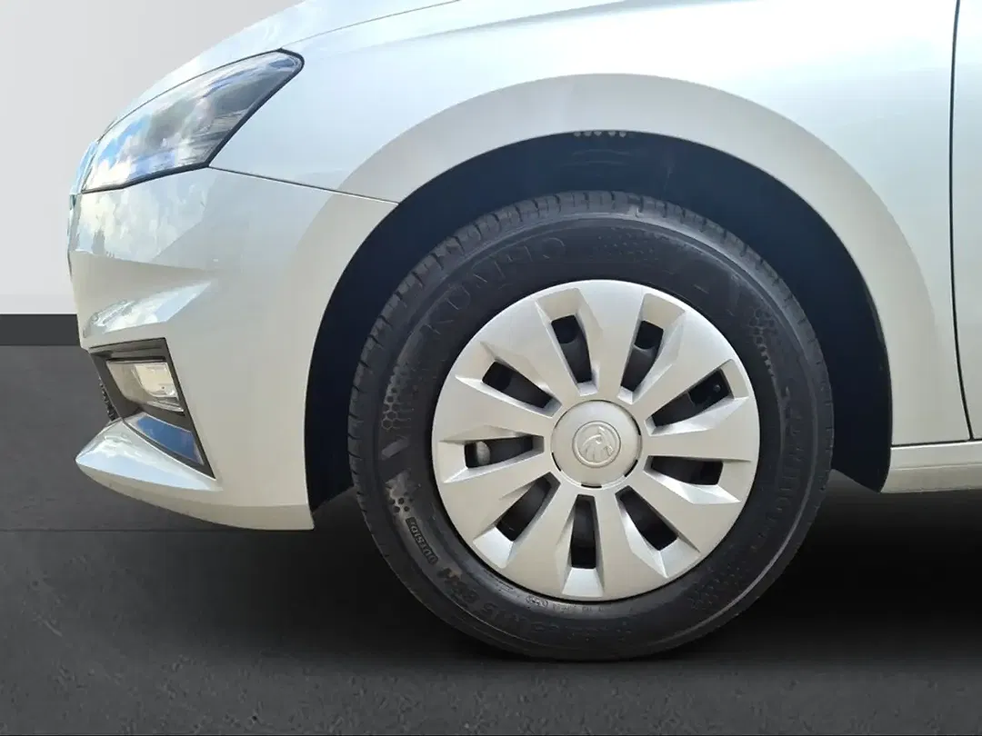 Skoda Fabia - Thumbnail 10