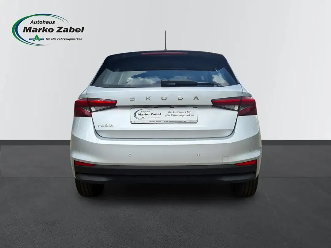 Skoda Fabia - Thumbnail 4