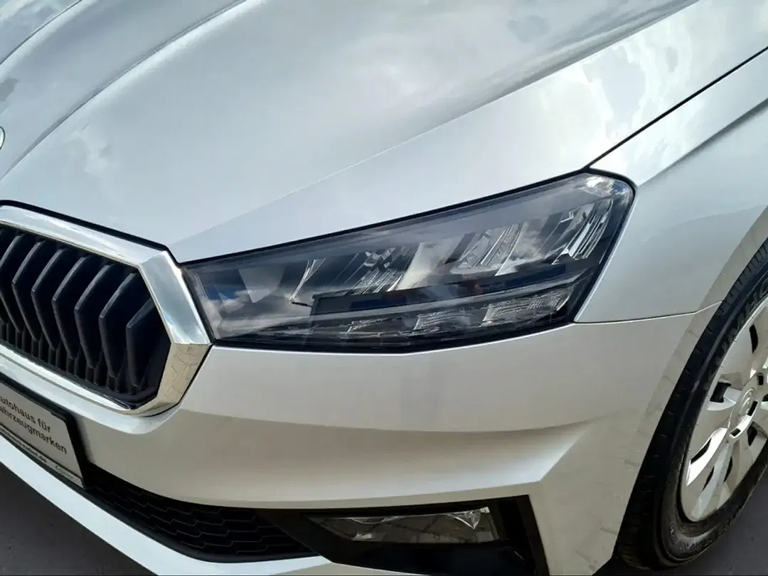 Skoda Fabia - Thumbnail 9