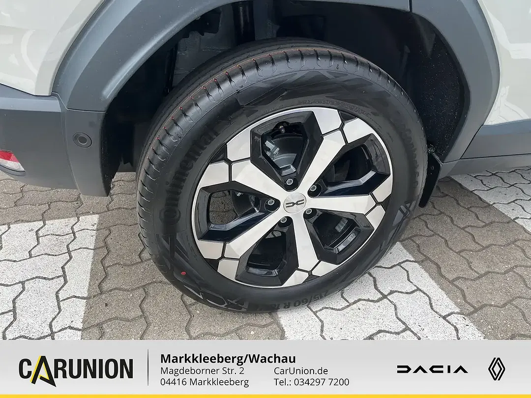 Dacia Duster - Thumbnail 11