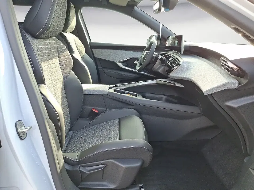 Peugeot 5008 - Thumbnail 9
