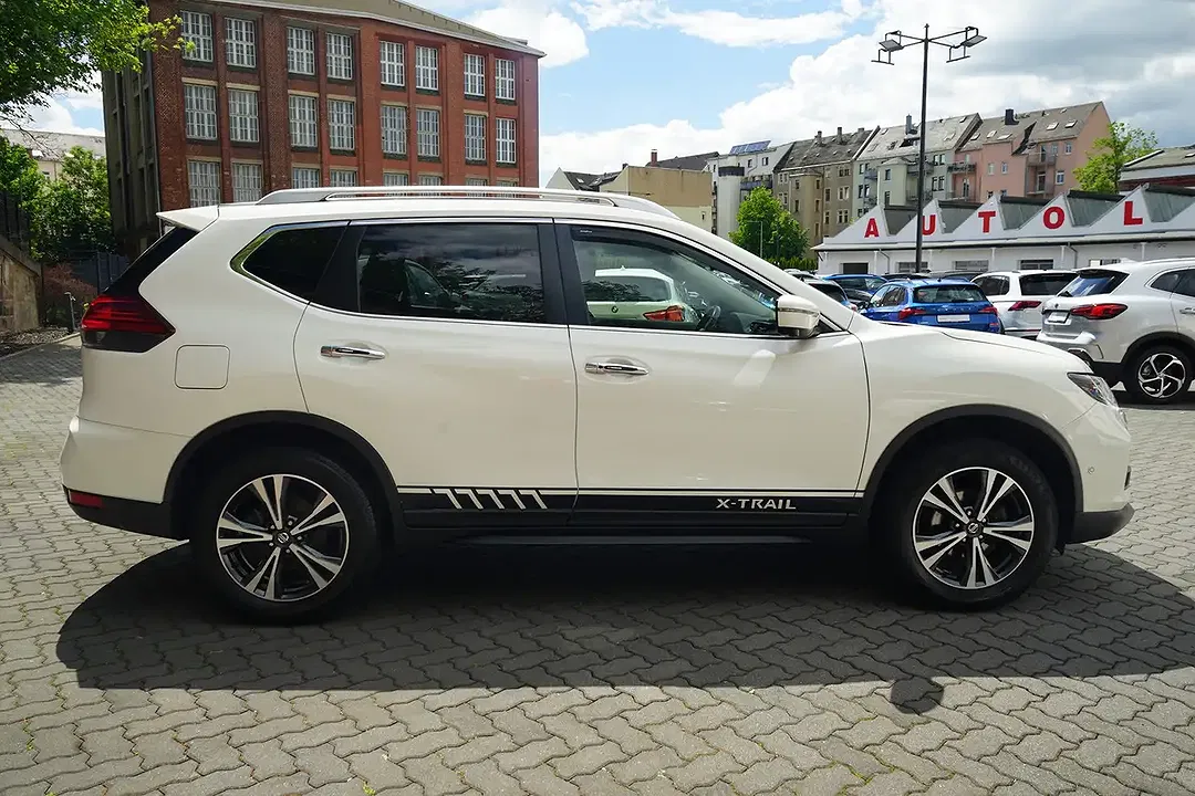 Nissan X-Trail - Thumbnail 6