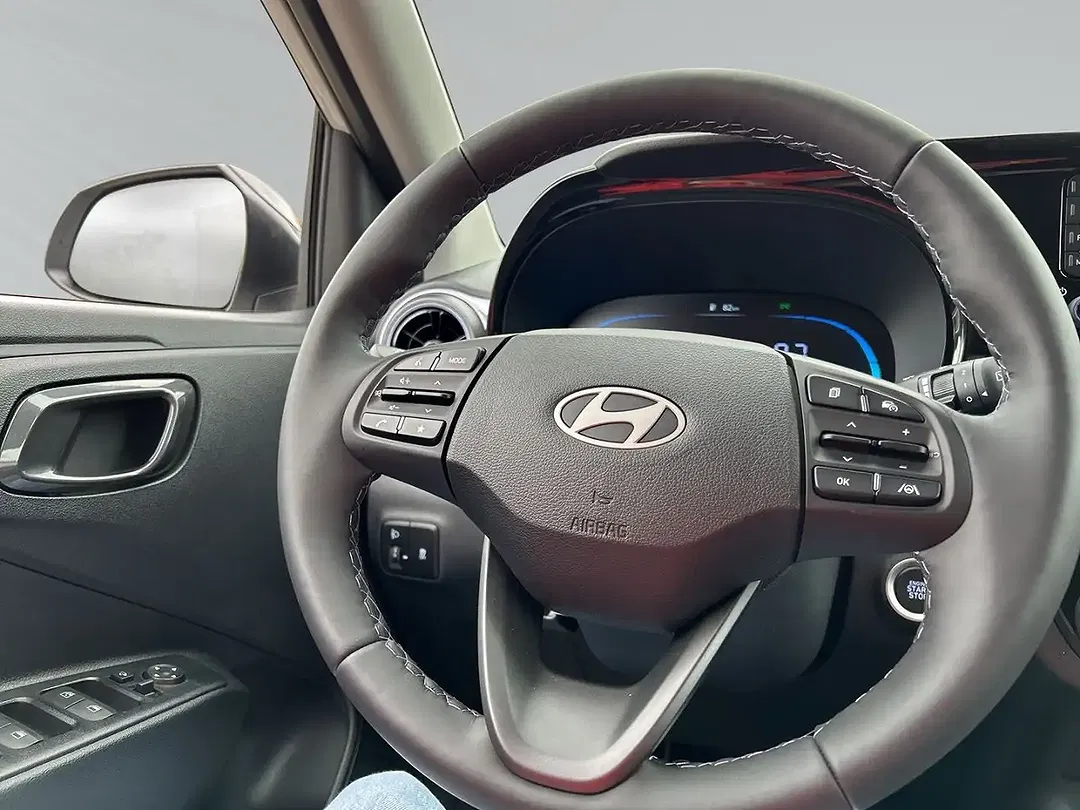 Hyundai i10 - Thumbnail 15