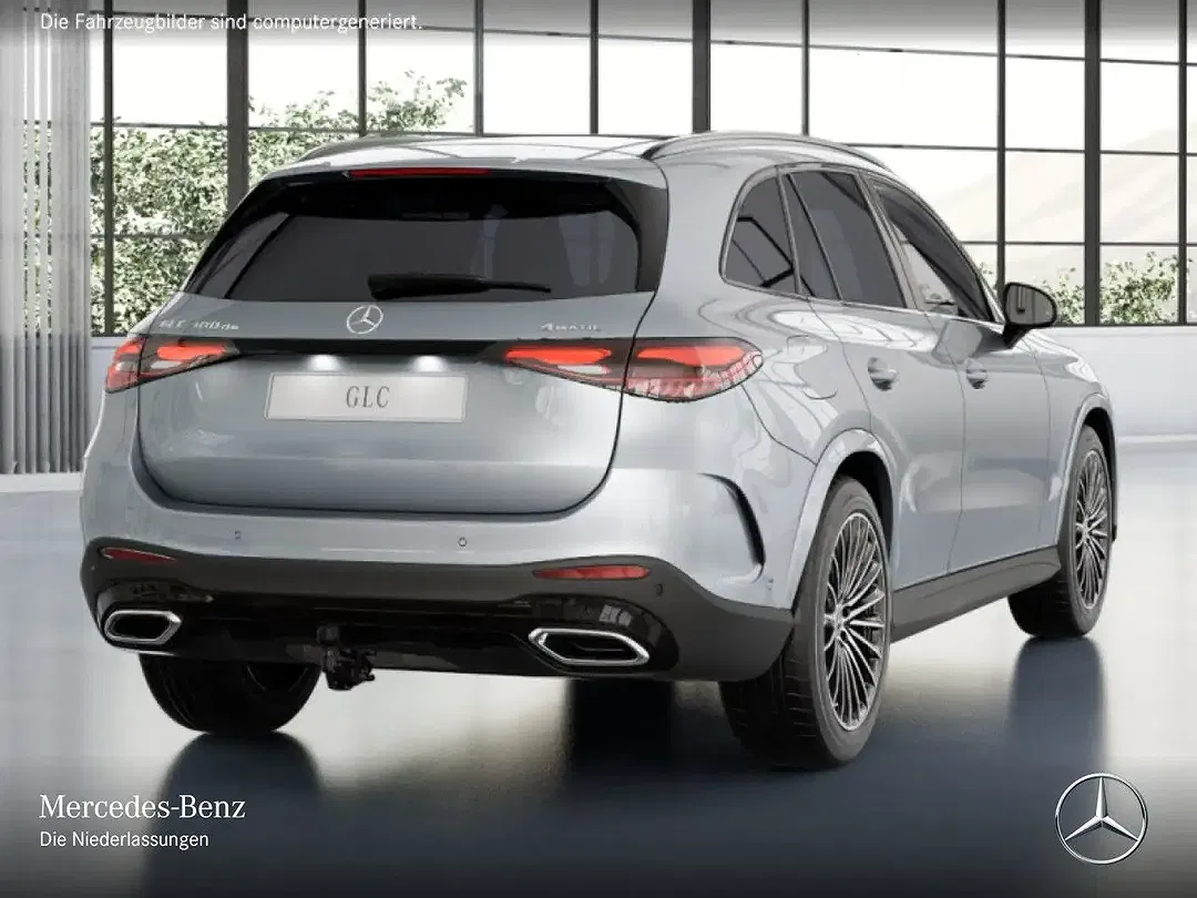 Mercedes-Benz GLC 300 - Thumbnail 3