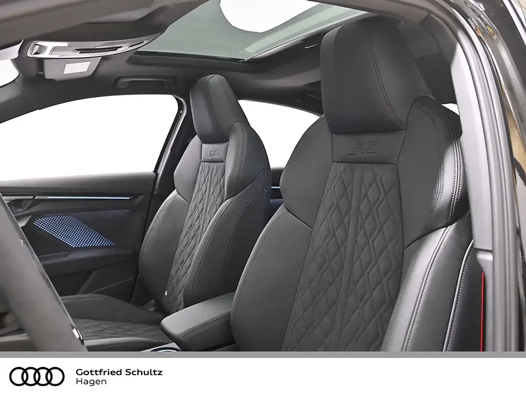 Audi RS3 - Thumbnail 9