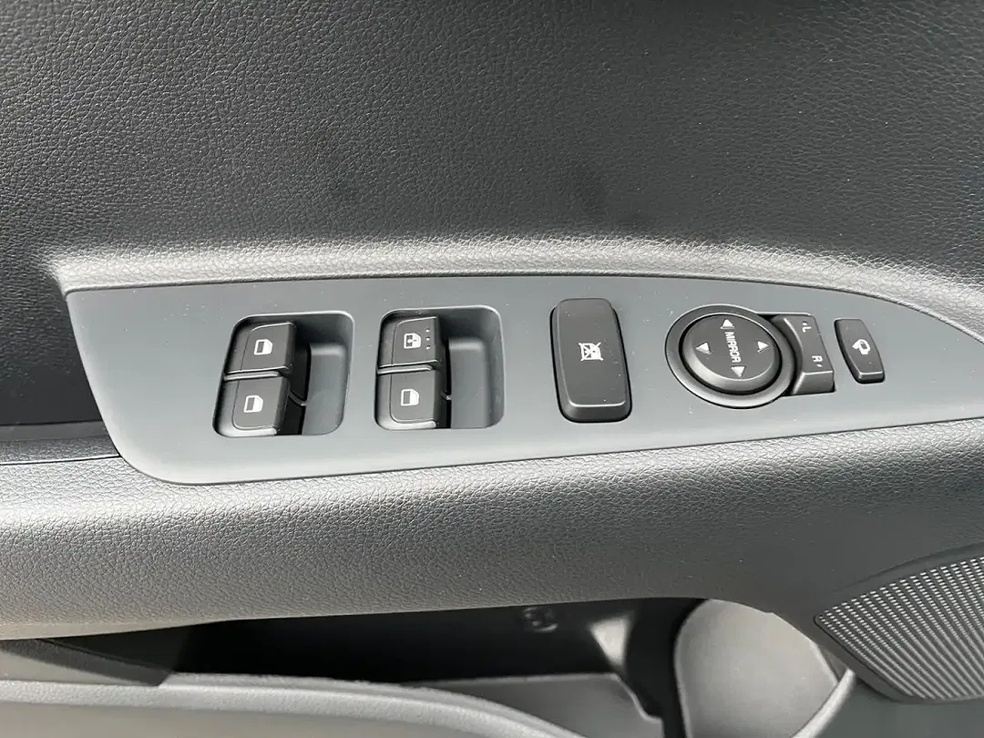 Kia Stonic - Thumbnail 13