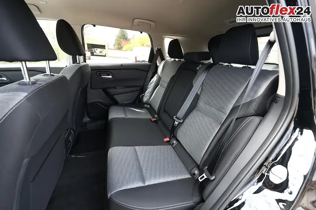 Nissan X-Trail - Thumbnail 9