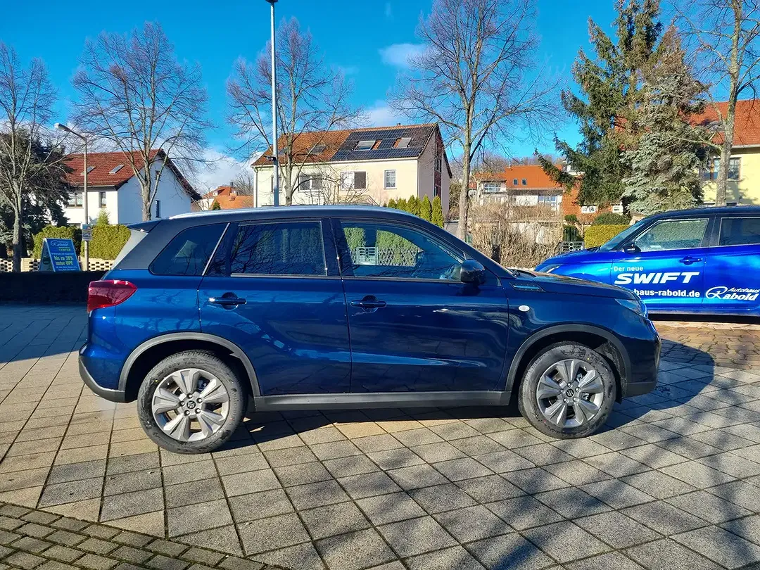 Suzuki Vitara - Thumbnail 5