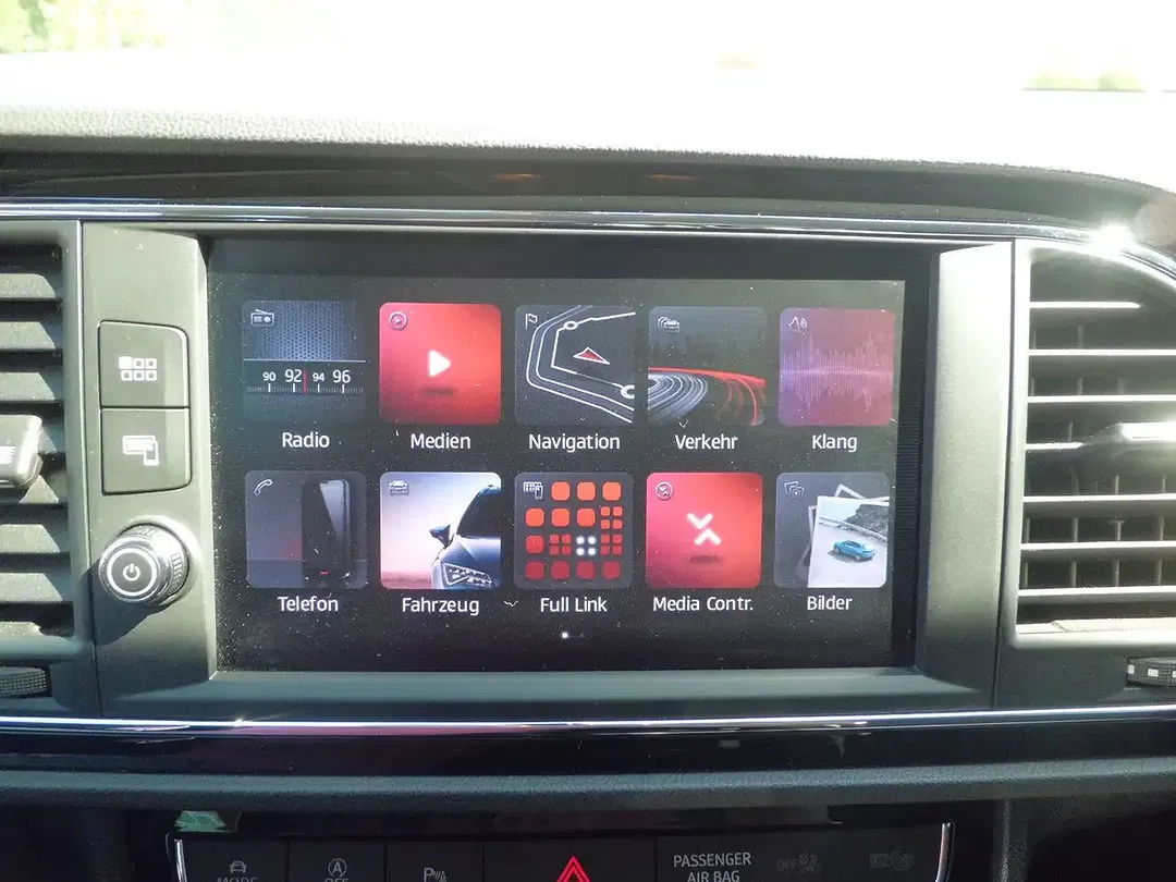 SEAT Leon - Thumbnail 6