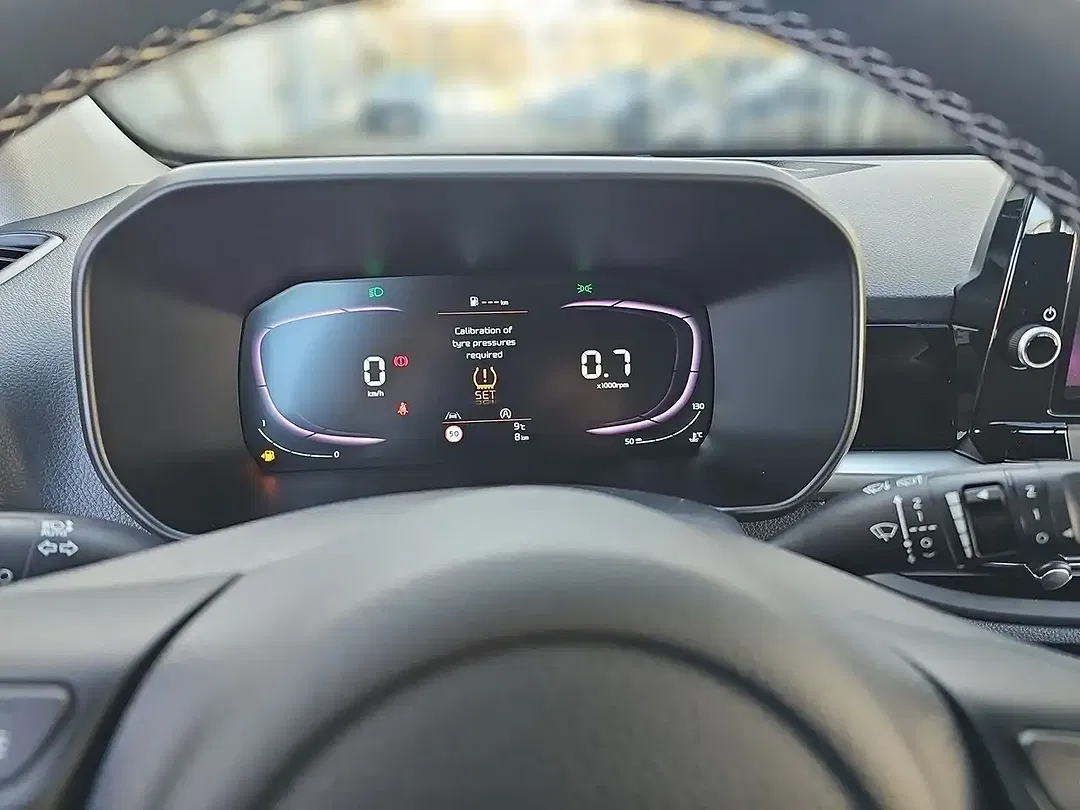 Kia Picanto - Thumbnail 6