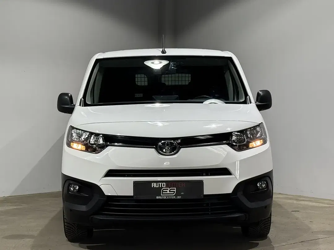 Toyota Proace City - Thumbnail 3