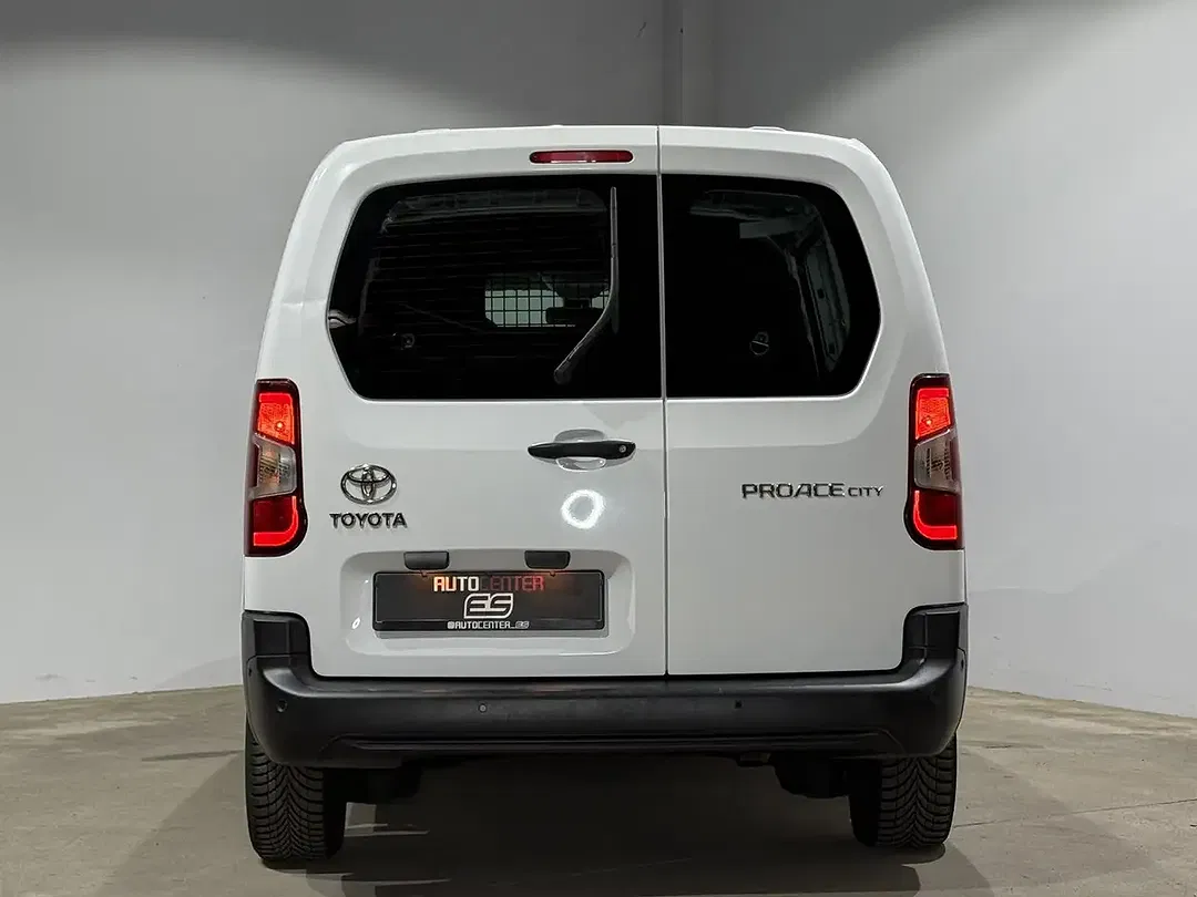 Toyota Proace City - Thumbnail 6