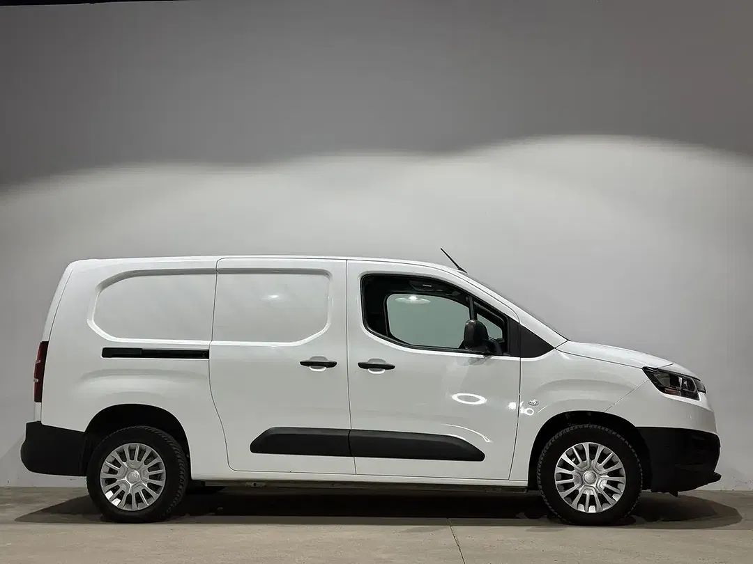Toyota Proace City - Thumbnail 8
