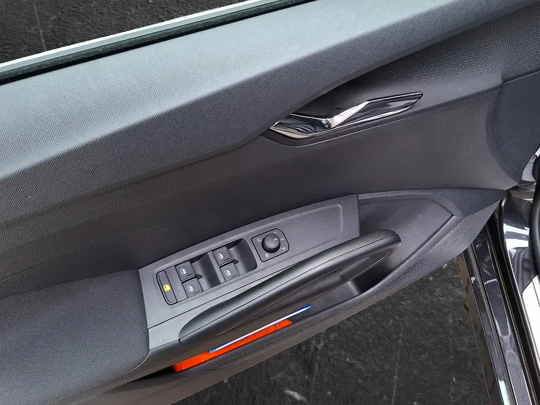 Skoda Fabia - Thumbnail 5
