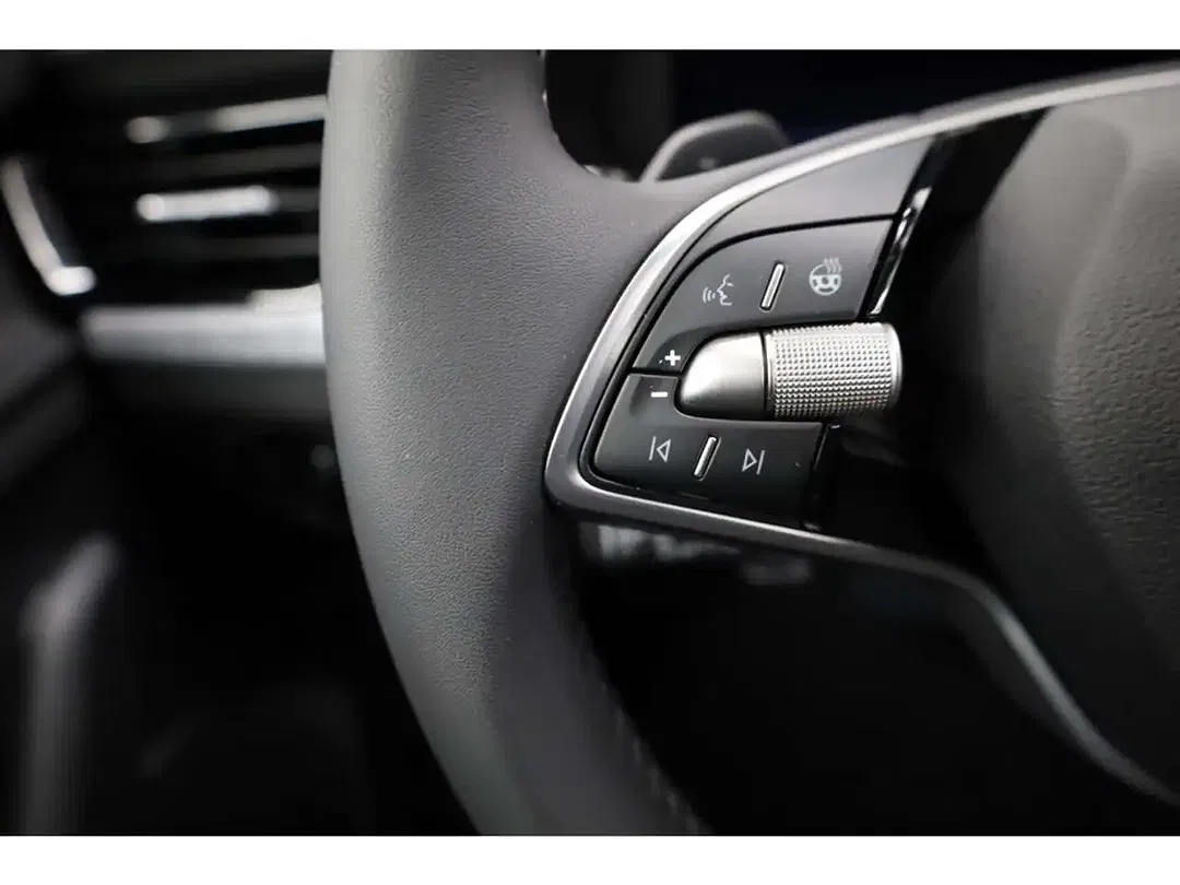 Skoda Scala - Thumbnail 9