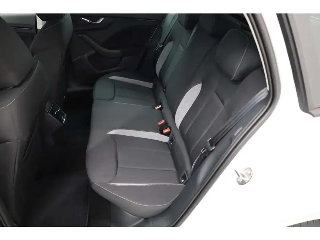Skoda Scala - Thumbnail 14