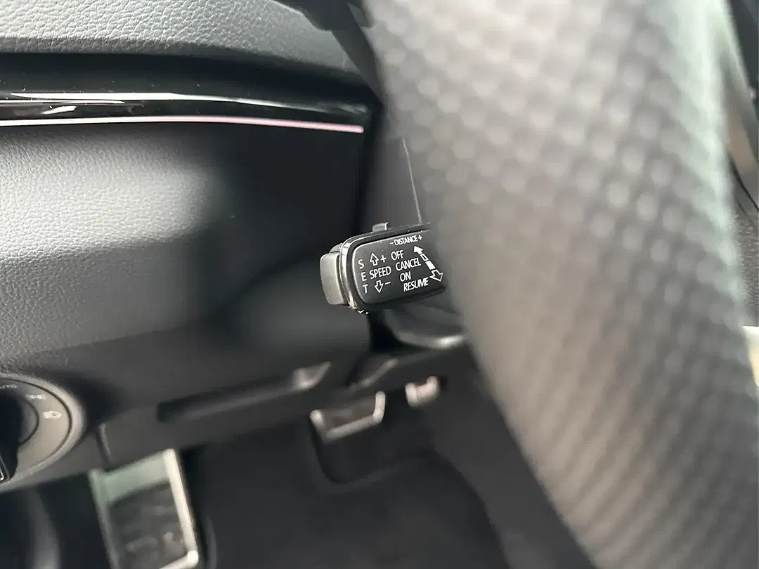 Skoda Karoq - Thumbnail 10