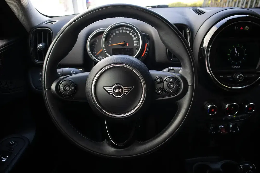 MINI Cooper Countryman - Thumbnail 8