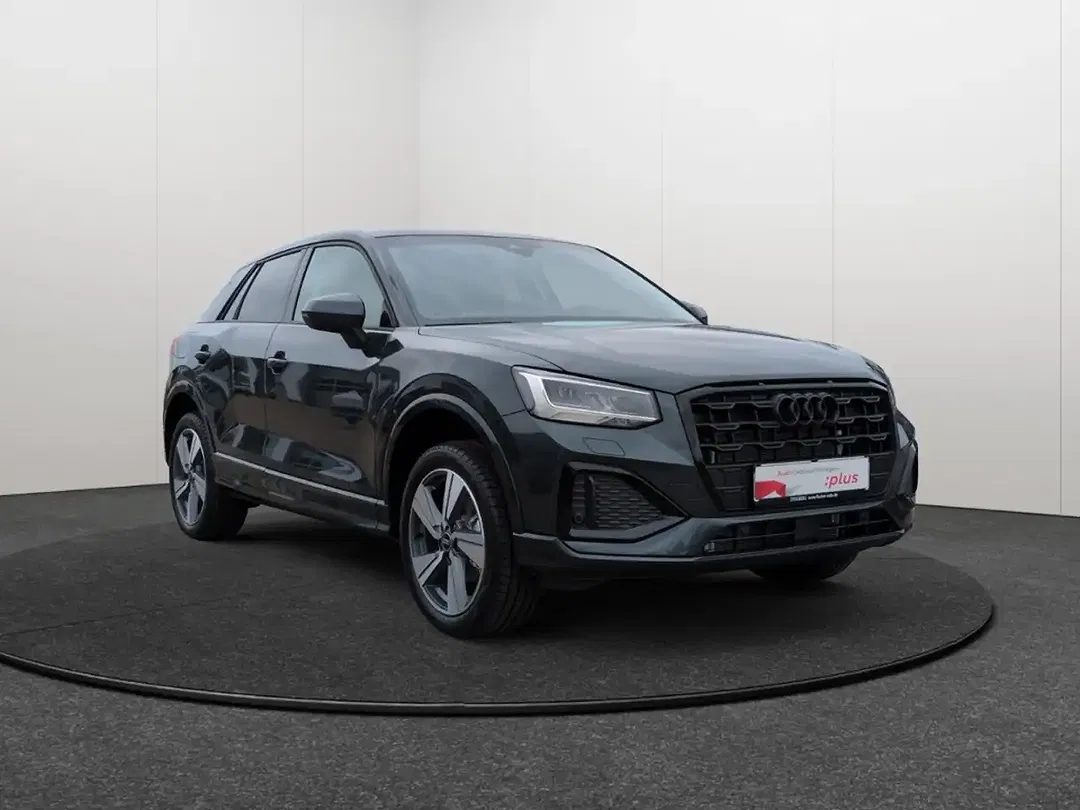 Audi Q2 - Thumbnail 3