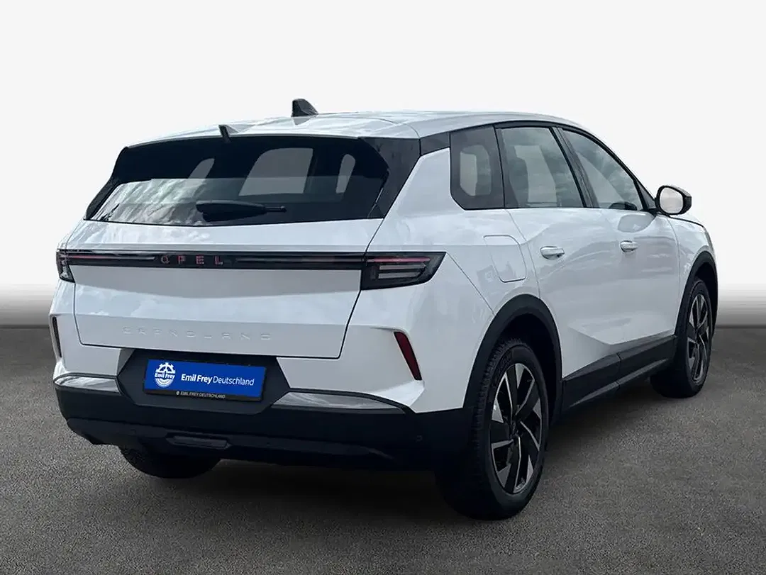 Opel Grandland - Thumbnail 2