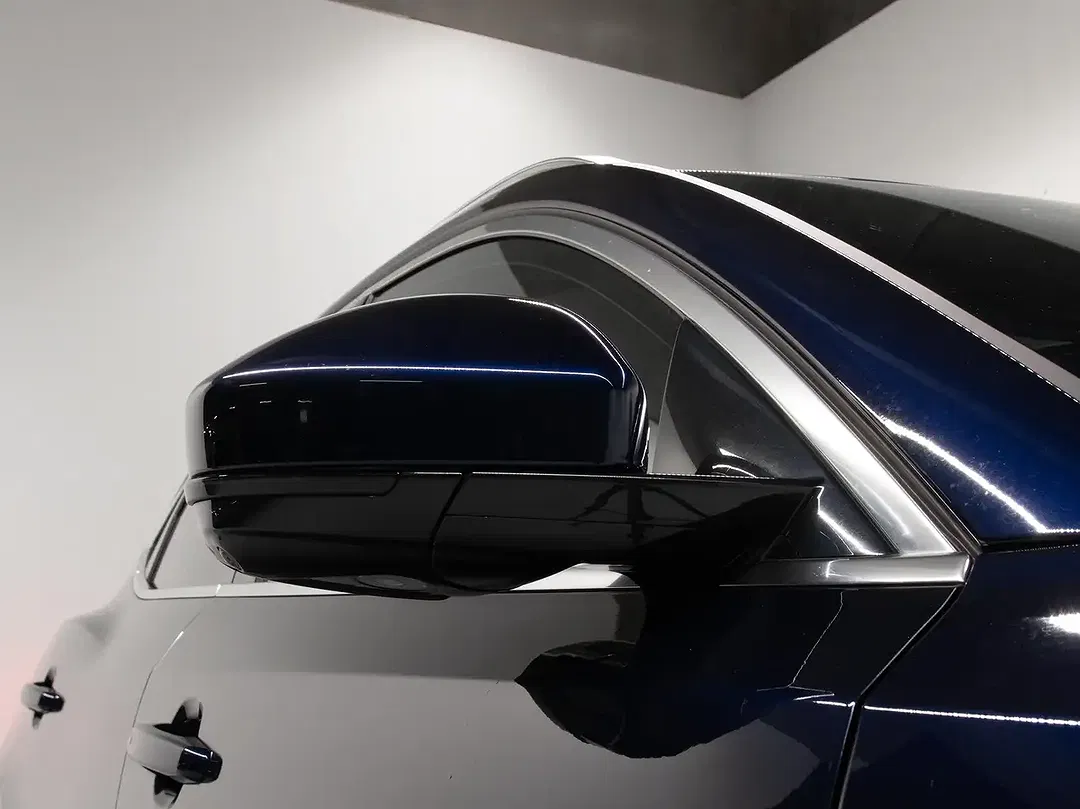 Jaguar E-Pace - Thumbnail 12