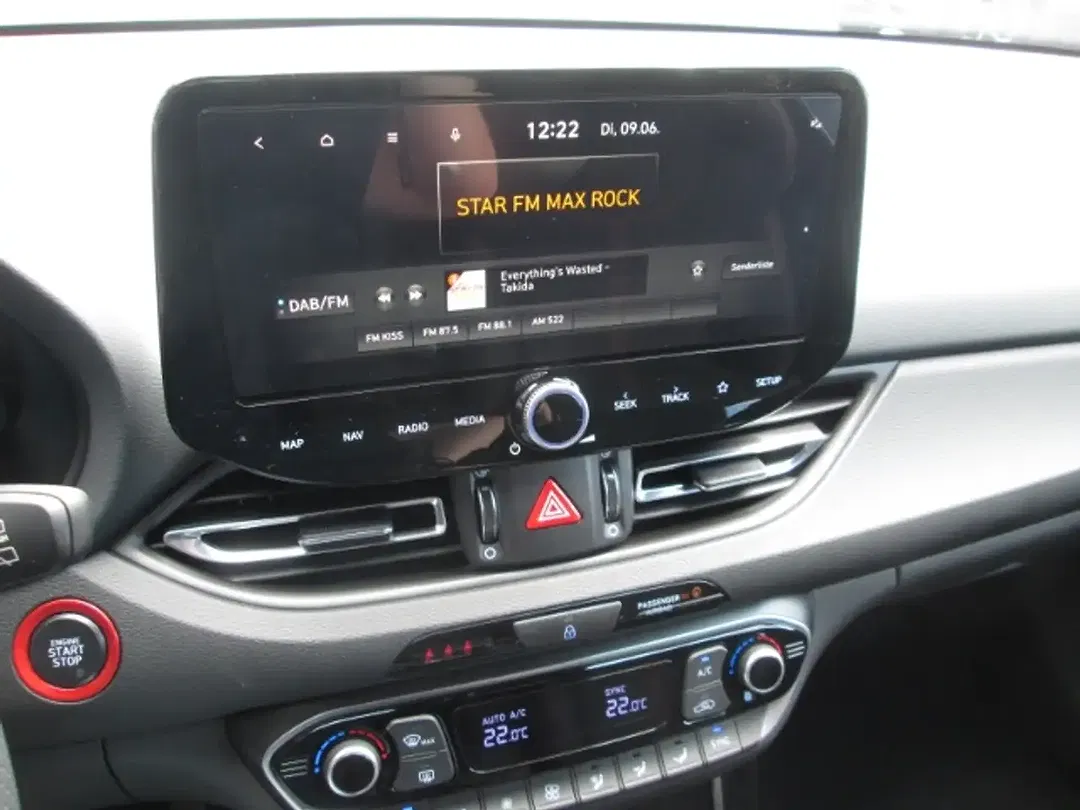 Hyundai i30 - Thumbnail 15