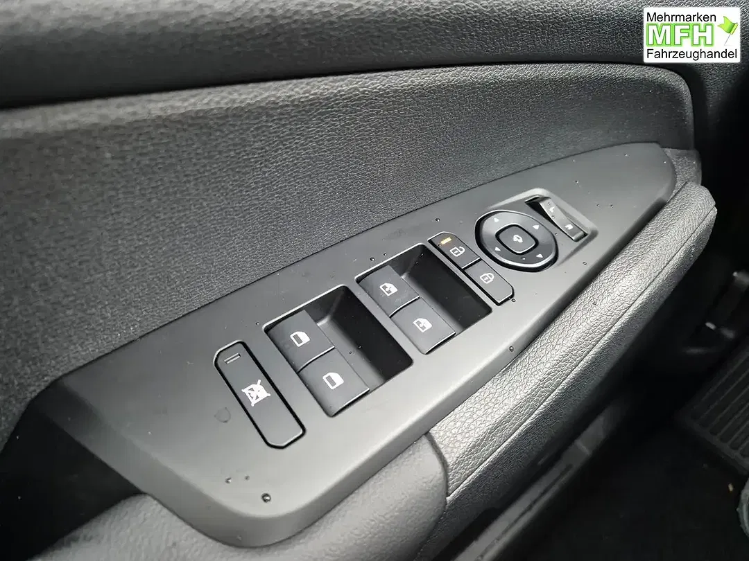 Kia Sportage - Thumbnail 13