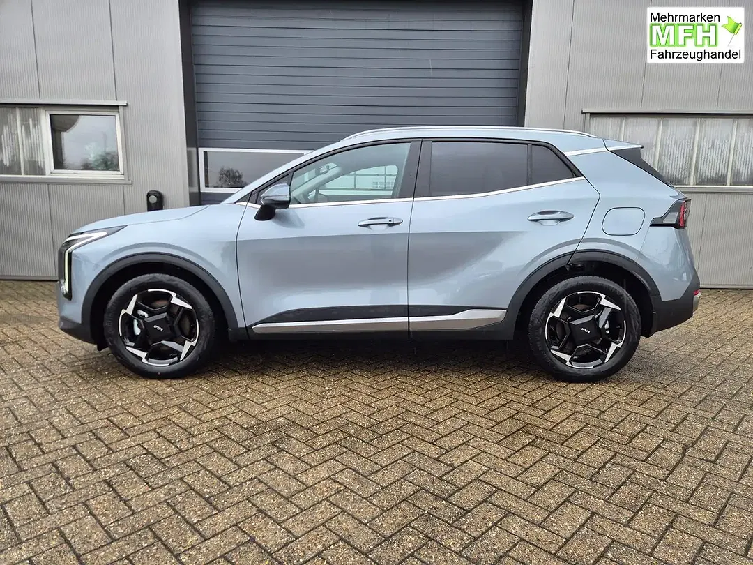 Kia Sportage - Thumbnail 2