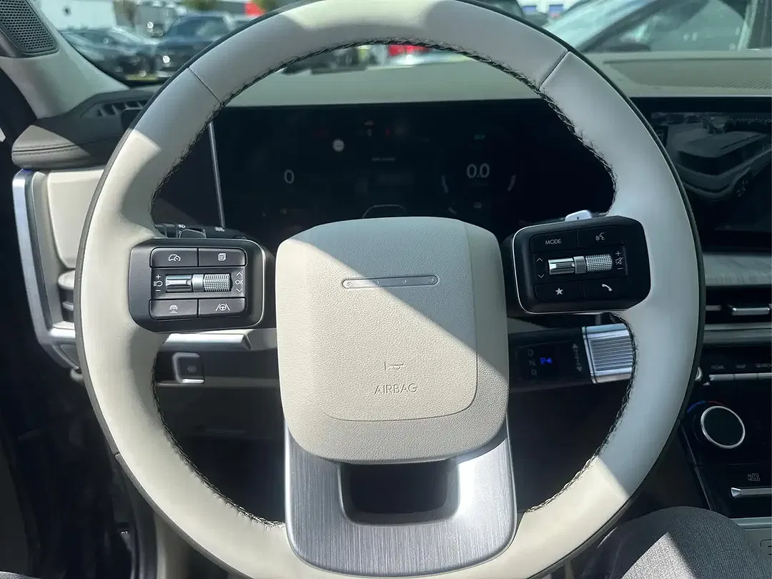 Hyundai SANTA FE - Thumbnail 12