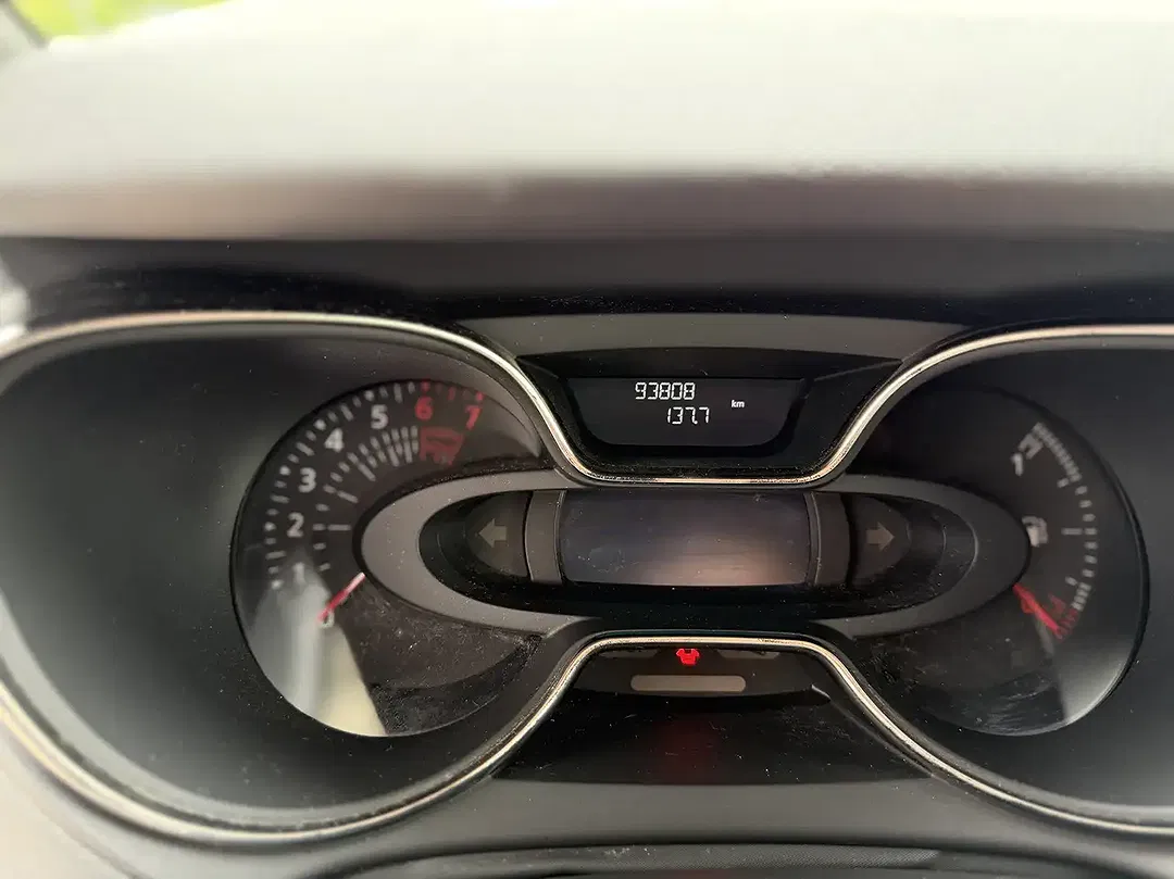 Renault Captur - Thumbnail 13