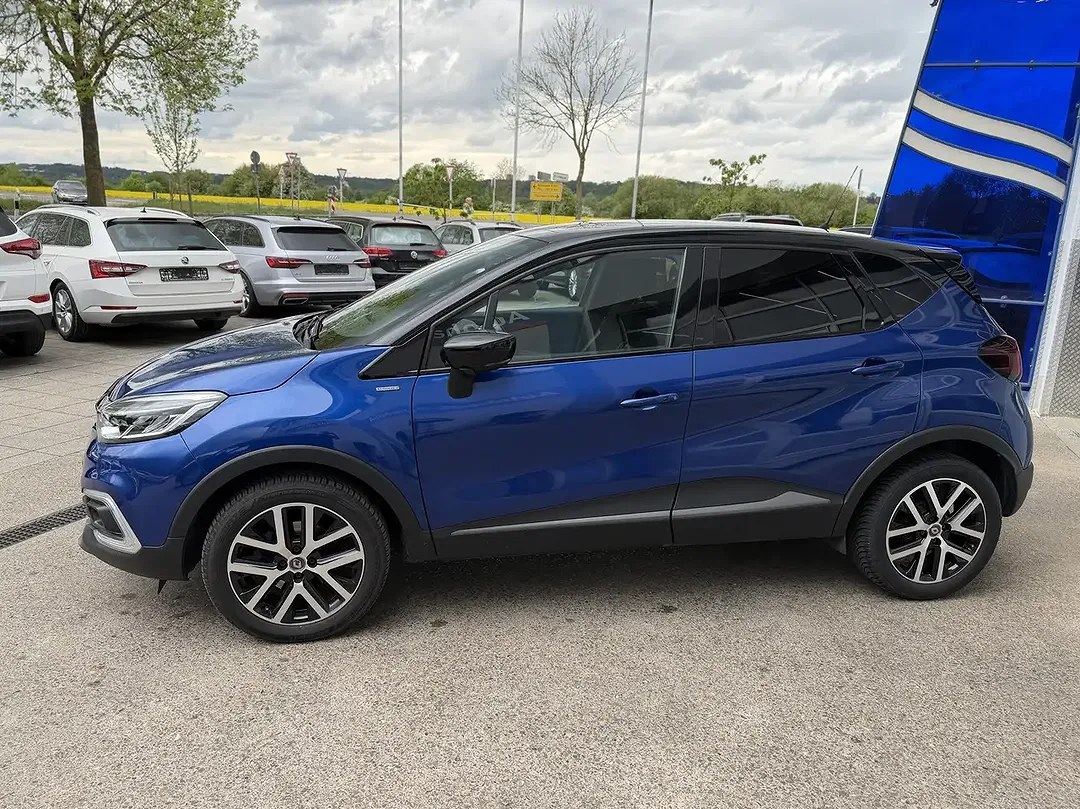 Renault Captur - Thumbnail 3