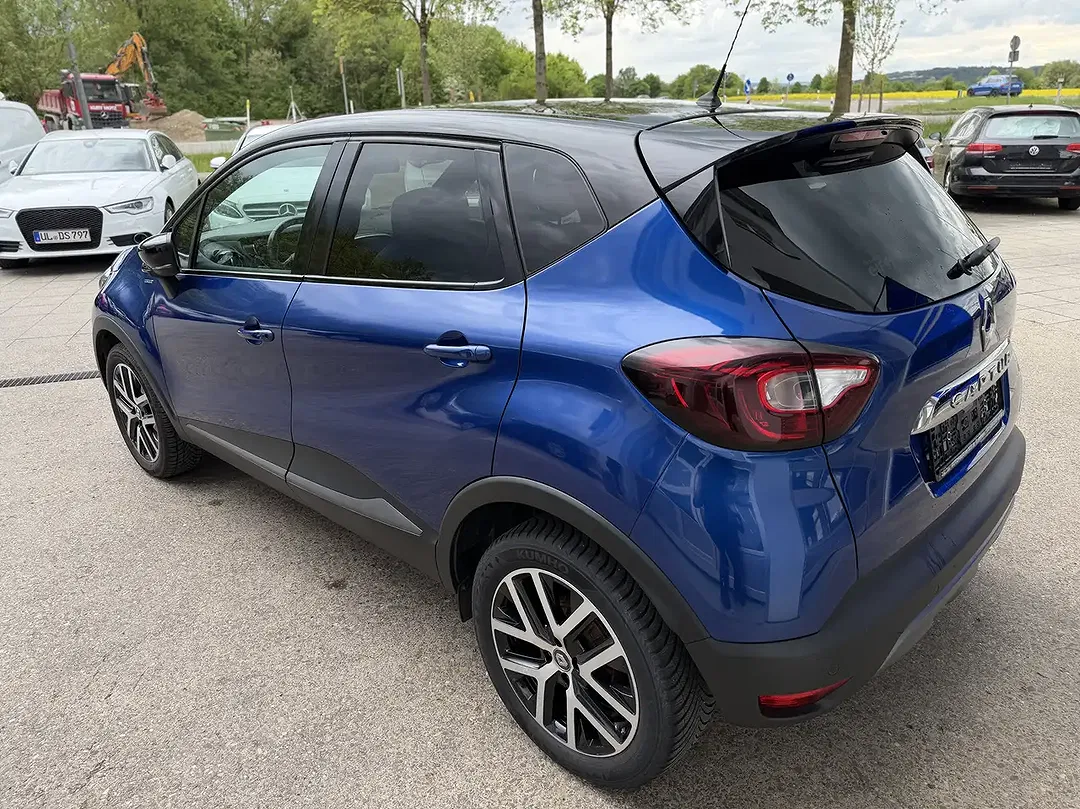 Renault Captur - Thumbnail 4