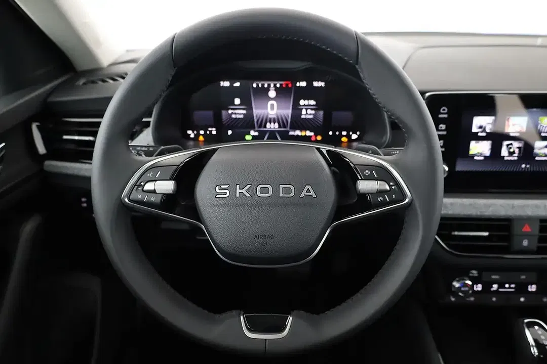 Skoda Kamiq - Thumbnail 6