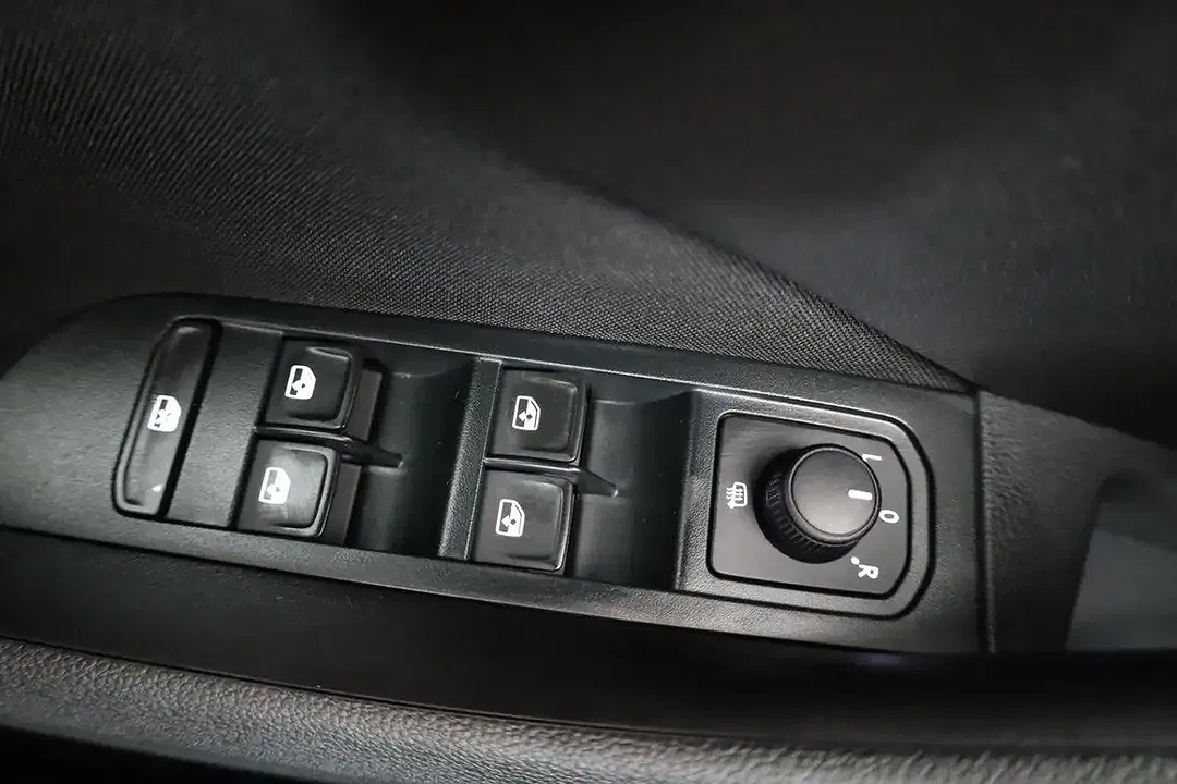 Skoda Kamiq - Thumbnail 8